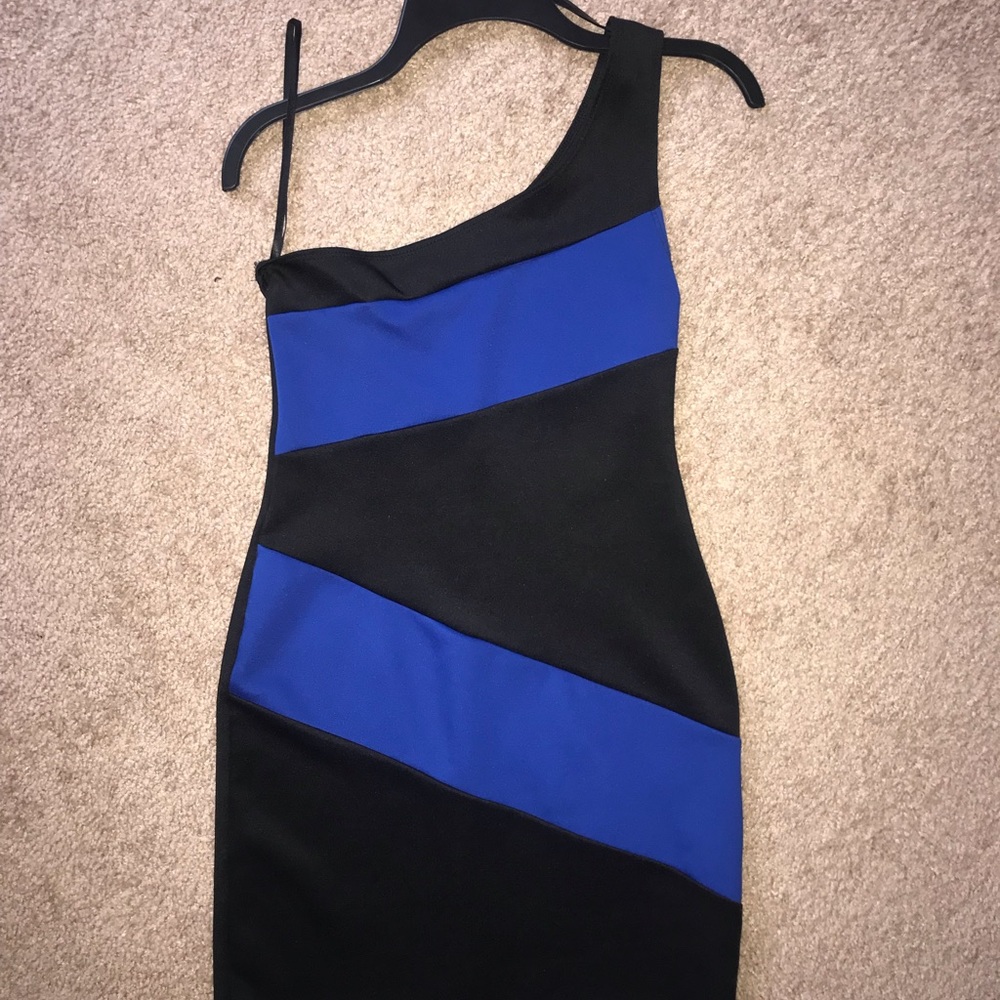 One-shoulder Cocktail Dress